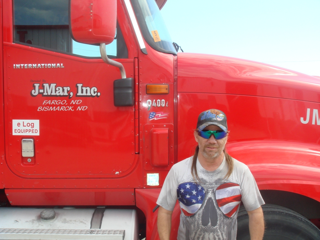Joel M - 24 Years as a Driver & Owner Operator!